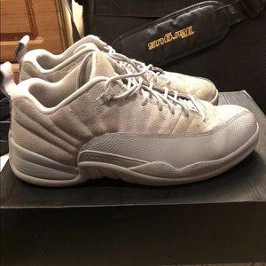 Jordan retro 12 low wolf gray used men’s 9.5